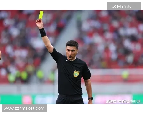 国米与那不勒斯友谊赛平局绝杀瞬间引发争议判罚引发热议