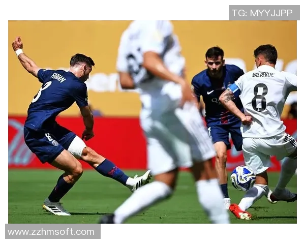 欧联杯激战：巴黎圣日耳曼与马竞平局红牌争议引发全场热议