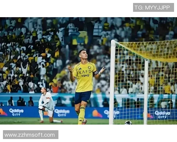 国王杯激战那不勒斯与多特蒙德0比0红牌争议引发全场热议