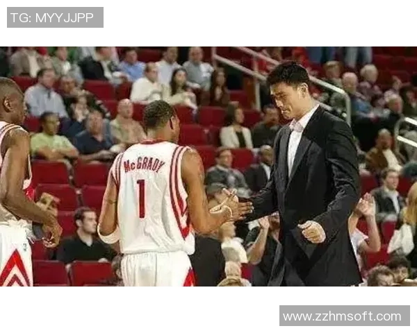 布拉切与姚明的篮球传奇对决：从对抗到友谊的精彩故事