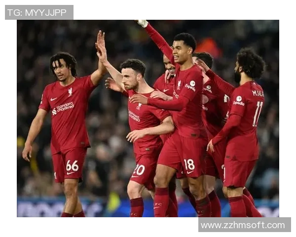 英超焦点战里昂与利物浦1比1平绝杀瞬间引发争议判罚热议