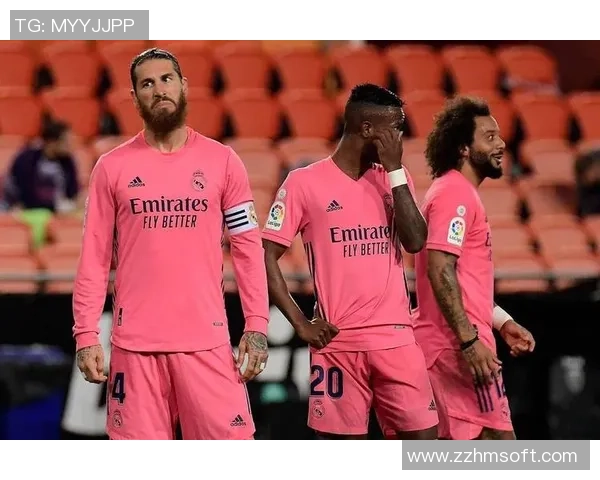 西甲精彩对决皇马逆转那不勒斯乌龙球成比赛转折点解析