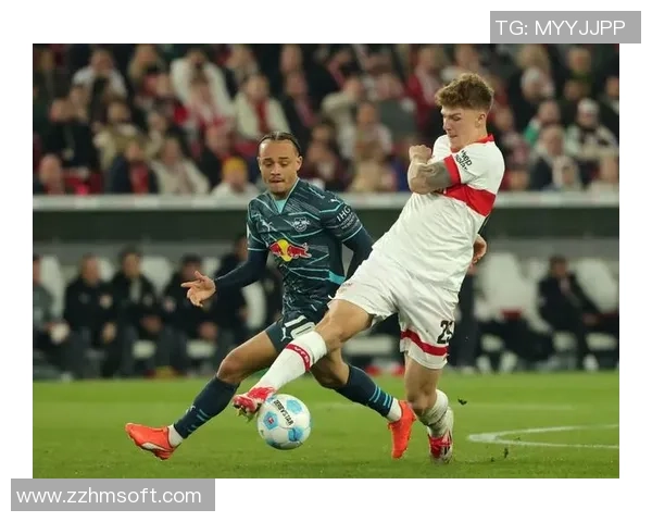 国王杯激战莱比锡险胜曼联乌龙球成比赛转折点引发热议